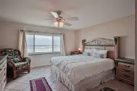Oceanfront Townhouse With Shared Pools, Ocean View, Wifi, W/d, and Central AC - Balkon