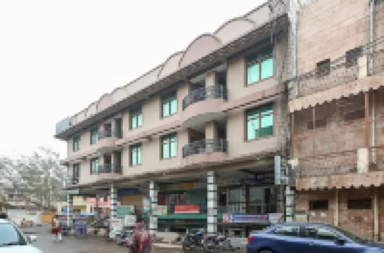 Hotel Giriraj Kripa