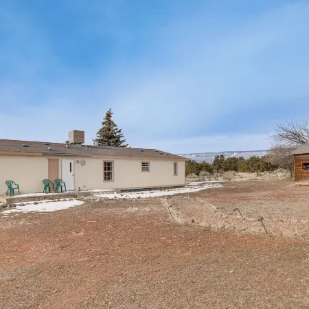 Hike, Fish & Unwind: Mtn-view Gem in Cedaredge!
