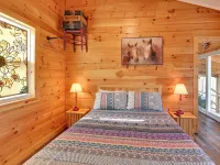 Hot Tub + Fire Pit: Frenchburg Cabin on 1 Acre Hotels in Menifee County