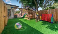 Lakefront Lux Home • Pool_BBQ • Game Room & Kayak - Kitchens