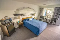 Lighthouse Cove Inn