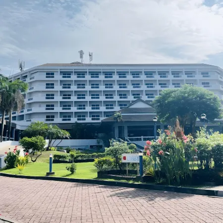 BP Samila Beach Hotel & Resort