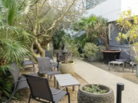 Best Western Plus Central Park Hotel Hotels near La Rochelle Airport