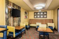 Comfort Inn - breakfast