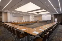 Holiday Inn ATHENS - AIRPORT by IHG