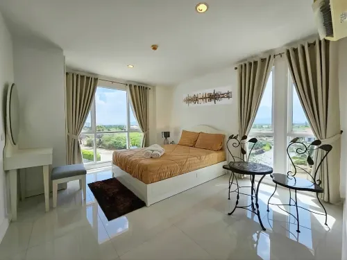 Modern 2-Bedroom Condo with Ocean and Pool Views in Cha-am