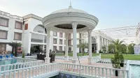 ORCHHA RIVER STONE RESORT