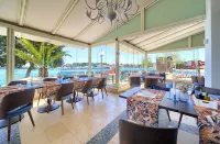 Hotel Marina