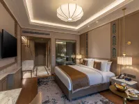 Wyndham Grand Udaipur Fateh Sagar Lake Hotels in Udaipur