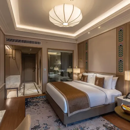 Wyndham Grand Udaipur Fateh Sagar Lake