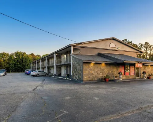 8 Inn by Capital O Americus US 19 Hotels in Americus