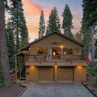 Wildwood by Avantstay Hot Tub, 5mins to Lake Hotel Exterior