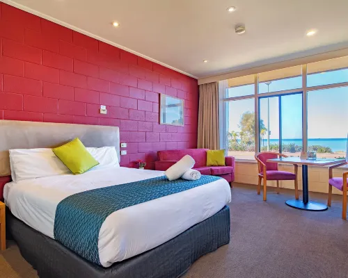 The Beach Hotel Whyalla Hotels in Whyalla