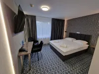 Hotel Gordon โรงแรมใกล้ย่าน Okecie