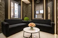 Hotel National - Grant Road