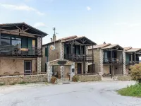 Vathyskia Guesthouse Hotels in Corinthia