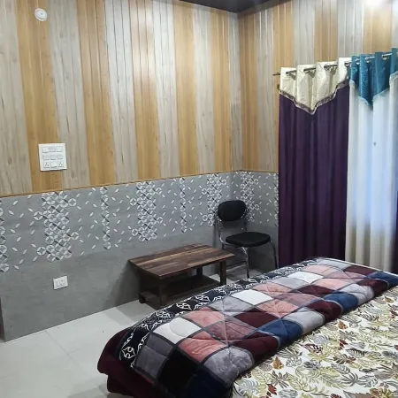 Omji - Kalindi Seva Sadan