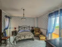 Casa Di Donato - Intera Villa con 8 posti letto Hotel a Ceppaloni