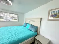 Kid-Friendly Beachy House Off Sanibel&FM Beach!