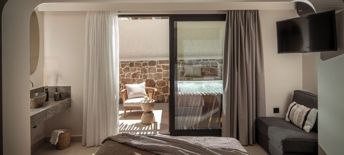 Soleil Rooms and Suites Hotels in Stalís