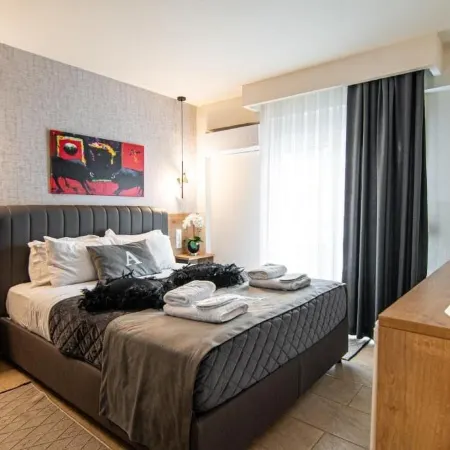 Alexandra Boutique Residence Seaside