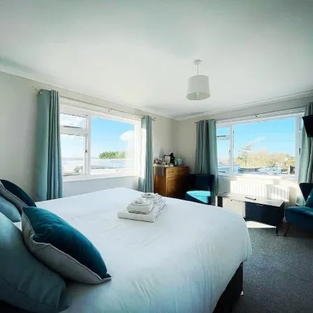 Sandyhill Guest House