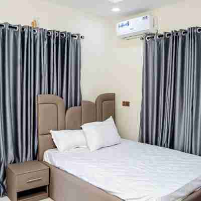 Furnished Studio Apartment in a Secure and Serene Part of Ibadan Rooms