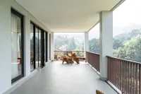 Kamala Plantation View Villa 10 Bedrooms with a Private Heated Infinity Pool and a Billiard Table - pemandangan pegunungan
