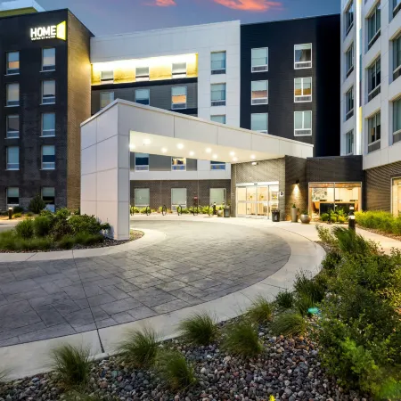Tru by Hilton Madison East