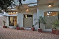 Suvidha Ghar AC Dormitory - 2-Star