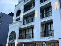 The Koi Boutique Hotel Hotels near Sector 32