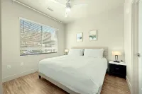 Brand New 2BR - 2 King Beds Pool Gym - 民泊