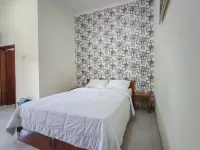 RedDoorz @ Tanakatto Homestay Waikabubak - Wifi