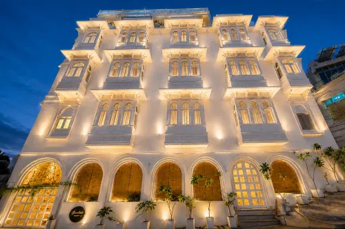 Grandrosse Boutique - Pichola Lake Facing Hotel - Bãi đậu xe