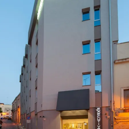 Executive Inn Boutique Hotel