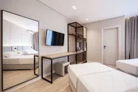 Hotel Mediterrane - ที่มีที่จอดรถ