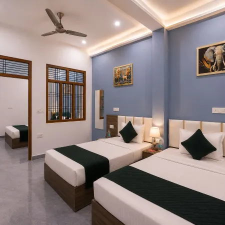 Hotel The Viraj Palace