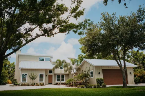Sleeps 20 - Games - Basketball - Pool - Movie Room - Jacuzzi