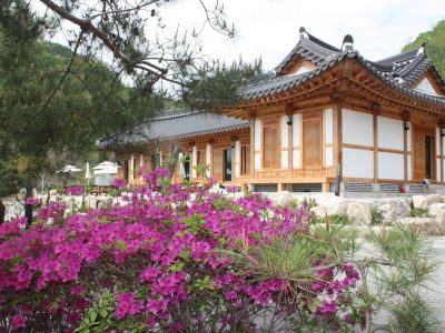 Hwacheon Dagagada Hanok Stay