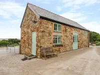 Plas Tirion Cottage - Parking