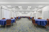 Hampton Inn & Suites Woodstock - 2-Star
