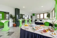 NOVINA HOTEL Südwestpark Nürnberg - Frühstück