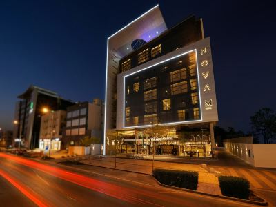 Nova M Hotel Edge By Rotana