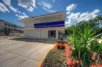 Motel 6 Bradenton, FL - 2-Star