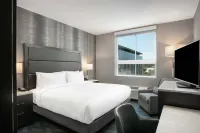 Fairfield Inn & Suites Boston Waltham - Pools