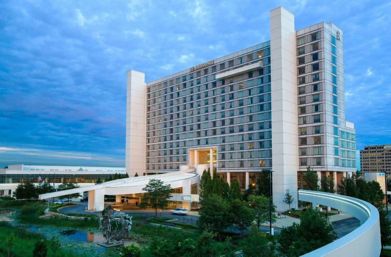 Renaissance Schaumburg Convention Center Hotel
