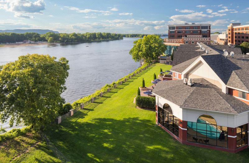 Courtyard la Crosse Downtown/Mississippi Riverfront