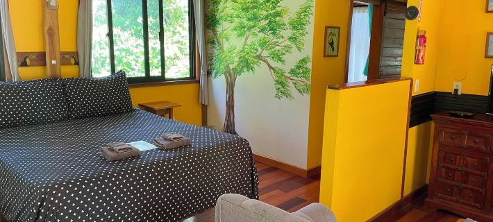 Treetop Cottage Escape in Tropical Garden Near San Ignacio Ξενοδοχεία στην πόλη San Ignacio