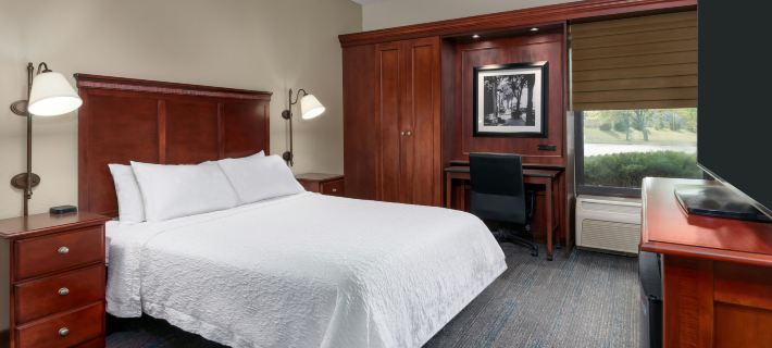 Hampton Inn Indianapolis-South Hotels in Indianapolis